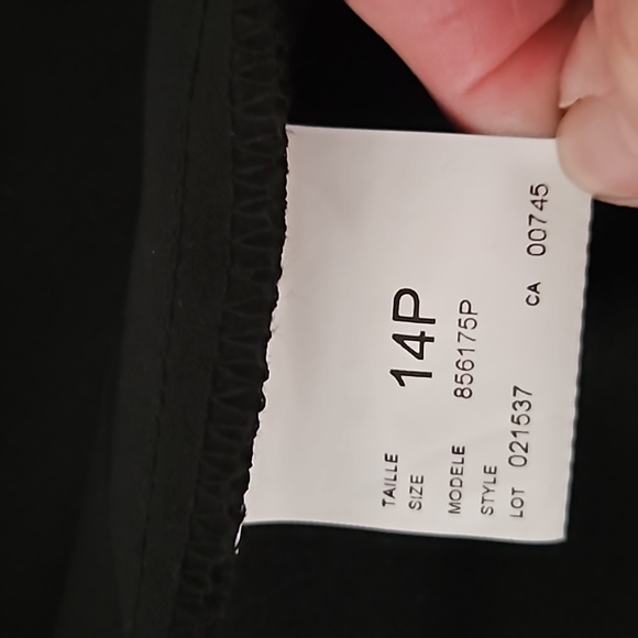 JS COLLECTIONS PETITE BLACK SATIN FULL LENGTH SKIRT 14P - Picture 5 of 5